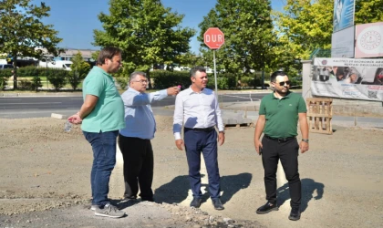 OKULLAR BÖLGESİNDE YOL ÇALIŞMALARI SÜRÜYOR