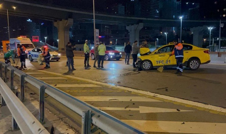 Kadıköy’de trafik kazası: 1 yaralı