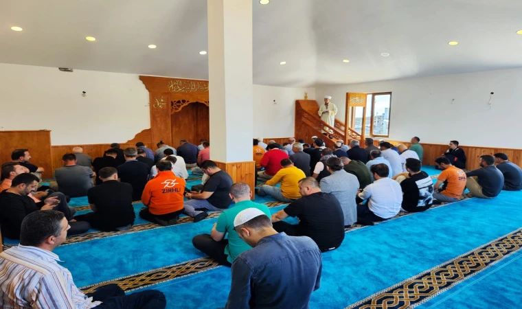 Şeyh Şamil Mescidi Dualarla İbadete Açıldı