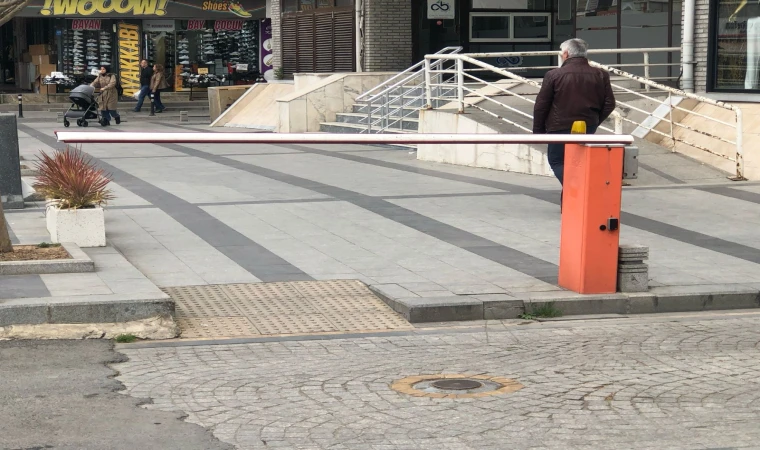 Bozulan Bariyer Tekrar Yapıldı