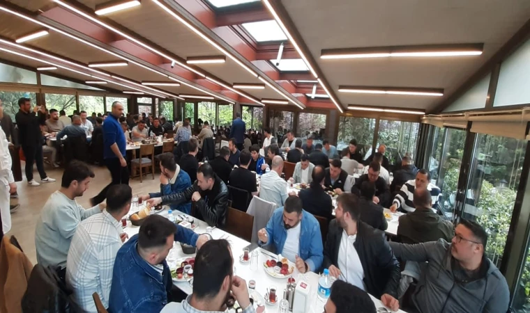 Harb-İş Sendikası Üyeleriyle Kahvaltıda Buluştu