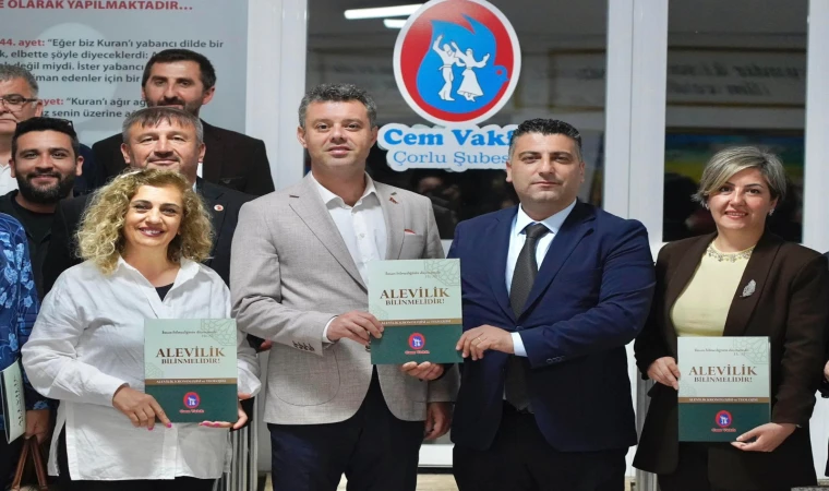 Başkan Sarıkurt Cem Evini Ziyaret Etti