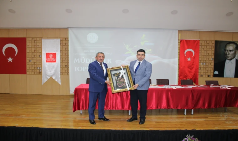 Sene Sonu Okul Müdürleri Toplantısı Yapıldı