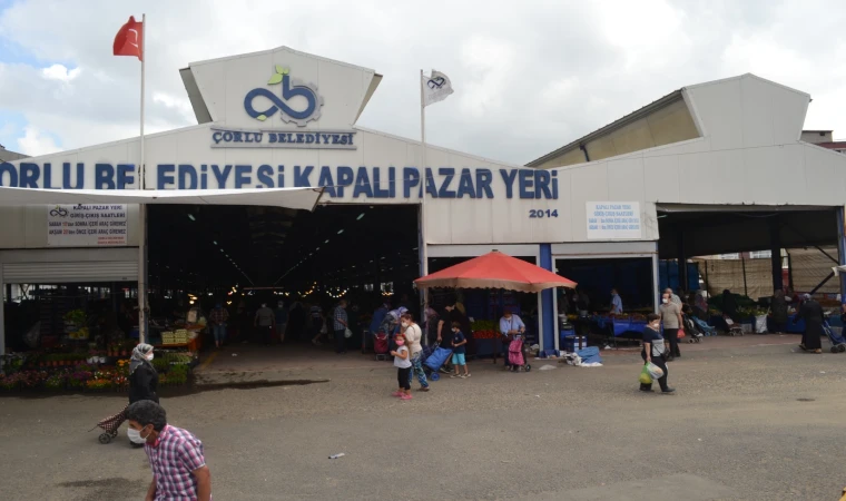 Pazarcıların Kavgası Pazarı Boşalttı