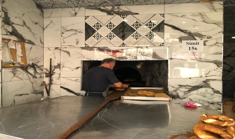 Sıcaklarda Fırıncıların İşi Daha da Zor!