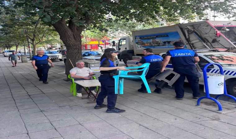 Çorlu Zabıtası Kararlı: Kaldırımlar Yayalarındır