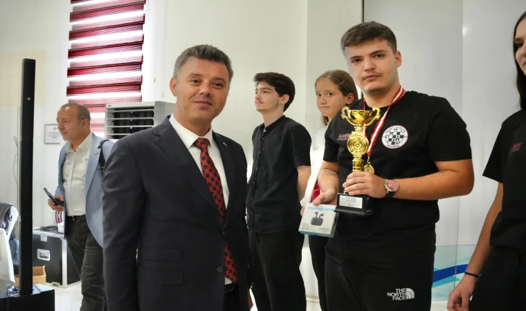 Voleybol ve Satranç Turnuvaları Tamamlandı
