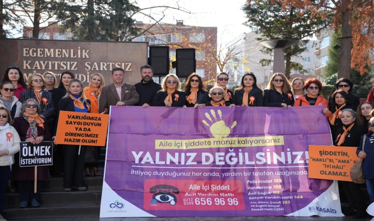 Çorlu’da Kadına Şiddete ‘DUR’ Denildi