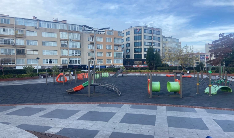 Parklar Sessizliğe Büründü