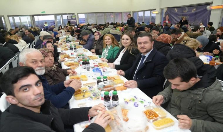 Ramazan Coşkusu Esenler Mahallesinde Yaşandı!