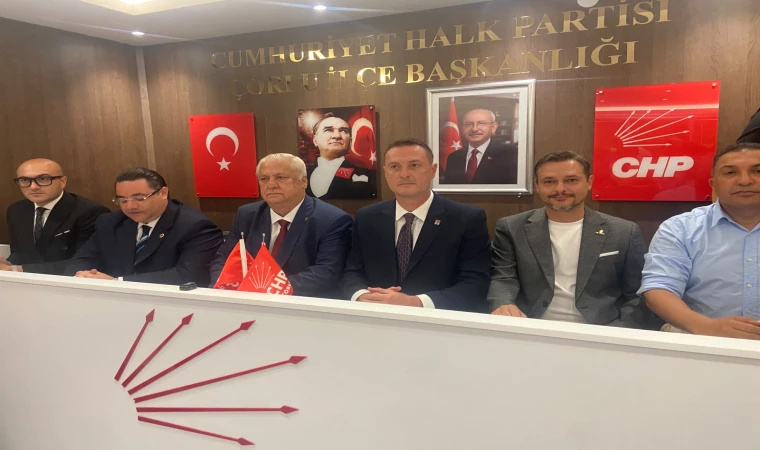 48 Bin Üyeden 9-10 Bini İstifa Etti