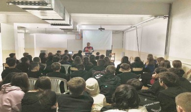 Jandarma ekiplerinden siber suçlarla mücadele eğitimi