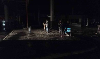 Sağanak elektrik kesintisine neden oldu, Edirne Otogarı karanlığa büründü