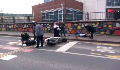 Tekirdağ’da motosiklet yaya geçidinde yayaya çarptı: 2 yaralı