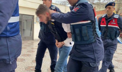 İki kişiyi öldürdü, cinayeti itiraf etti