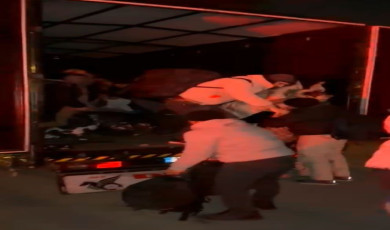 Umuda yolculuk kamyon kasasında son buldu