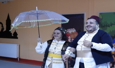 Down sendromlular sahneye çıktı