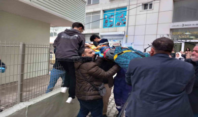 Temizlik yaptığı çatıdan düşerek hayatını kaybetti