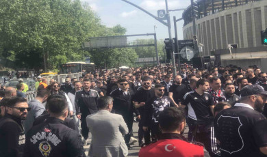 Beşiktaş taraftarı, Fenerbahçe derbisi için yola çıktı