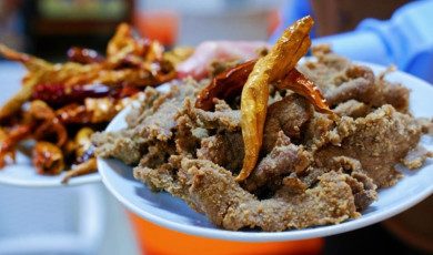 Edirne’de bayramda tonlarca ‘tava ciğer’ tüketildi