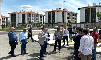 Yeni TOKİ Konutlarında Elektrik ve Su Var, Yol Yok!