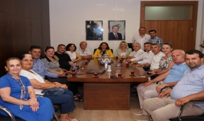 Çorlulu Muhtarlar Başkan Topak’ı Ziyaret Etti