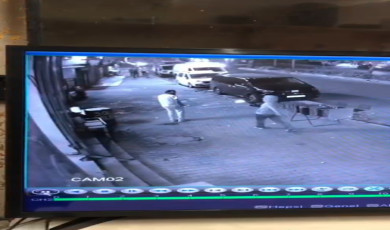 Esenyurt’ta eli sargılı şahıs dükkanlara kurşun yağdırdı