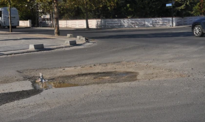 Aynı Yerden Su Defalarca Patladı