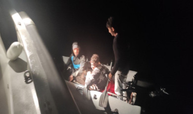 Çanakkale açıklarında 3 kaçak göçmen yakalandı