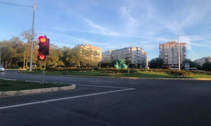 Darısı Balkan Anıtının Başına