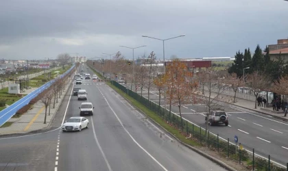 Minibüsler İçin Bekleme Cebi Yapılsın