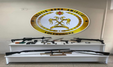 Kırklareli’nde sosyal medyadan silah paylaşımı yapan şüpheliler yakalandı