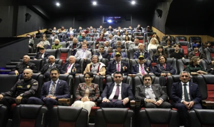 Belgesel Gösterimi ve Fotoğraf Sergisine İlgi Yoğundu