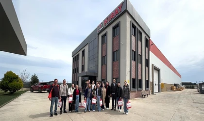 Namık Kemal Üniversitesi Öğrencileri Kıray Makine’yi Ziyaret Etti