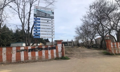 Okul İnşaatı Yavaş İlerliyor