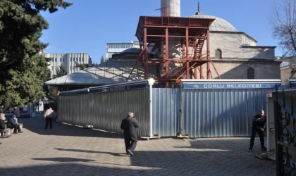 Tarihi Cami 6 Aydır Hizmet Bekliyor!