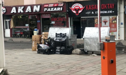 Ambalaj Malzemeleri Gelişigüzel Atılıyor