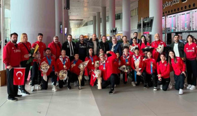 Avrupa şampiyonu Para Atletizm Milli Takımı yurda döndü