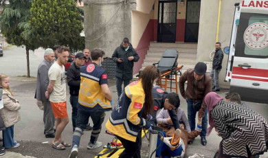 Ehliyetsiz sürücünün çarptığı kadın yaralandı