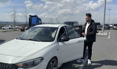 İstanbul’da ilginç olay, çarpıp hasar verdiği aracı kendi tamir etti