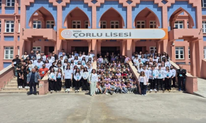 Çorlu Lisesi’nde TÜBİTAK Bilim Fuarı Düzenledi