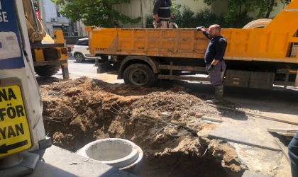 Kanalizasyona Pantolon, Peruk, Çocuk Bezi Atan Var!