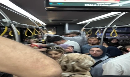 Pikniğe ve Sahile Gidenler Otobüs Çilesi Yaşadı