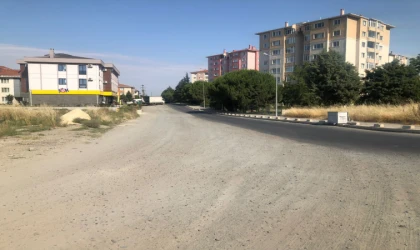 Yolun Yarısı Aylardır Asfaltlanmayı Bekliyor