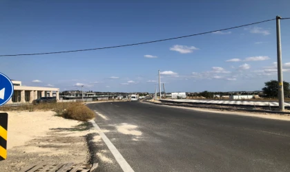 Büyükşehir Yol Çalışmalarını Sürdürüyor