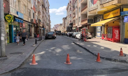 Çalışma İçin Yol Trafiğe Kapatıldı
