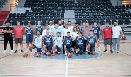 ÇBSK Basketbol Takımı Lige Hazır