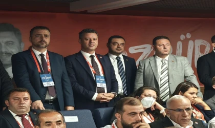 CHP’de Yönetim Son Gece Netleşecek!