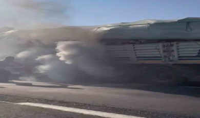 Tekirdağ tır alevlere teslim olmadan söndürüldü