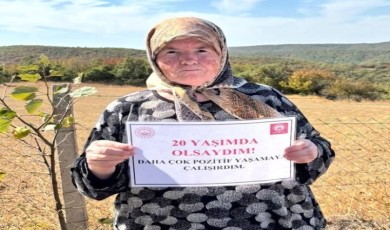 Tekirdağ’da huzurevi sakinlerinden gençlere pankartlı mesaj: ”20 yaşımda olsaydım”